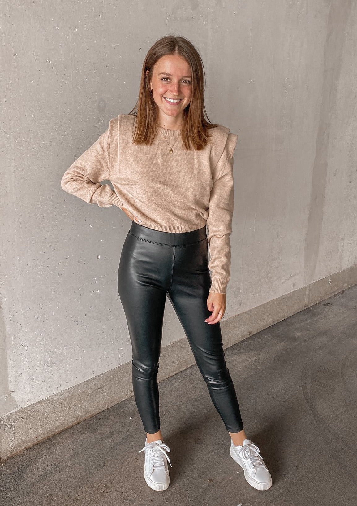 LEATHERLOOK PANTS - BLACK