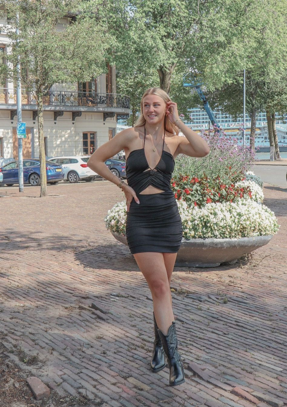 ELOISA DRESS - ZWART