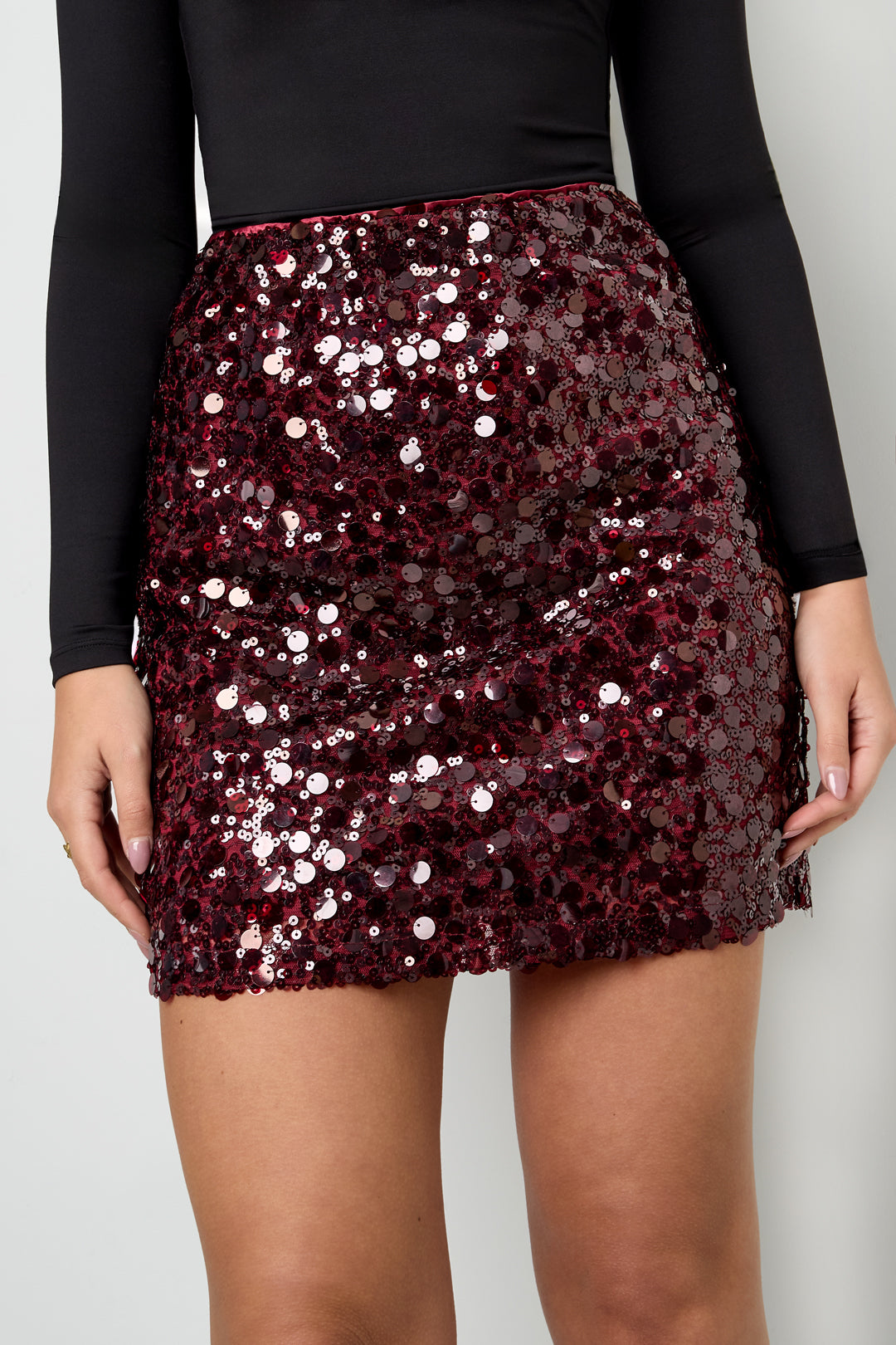 SEQUINS SKIRT - BURGUNDY