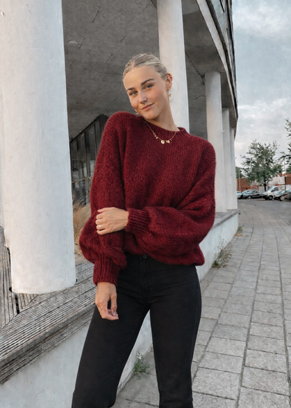 'STAY WITH ME' KNIT - BORDEAUX ROOD