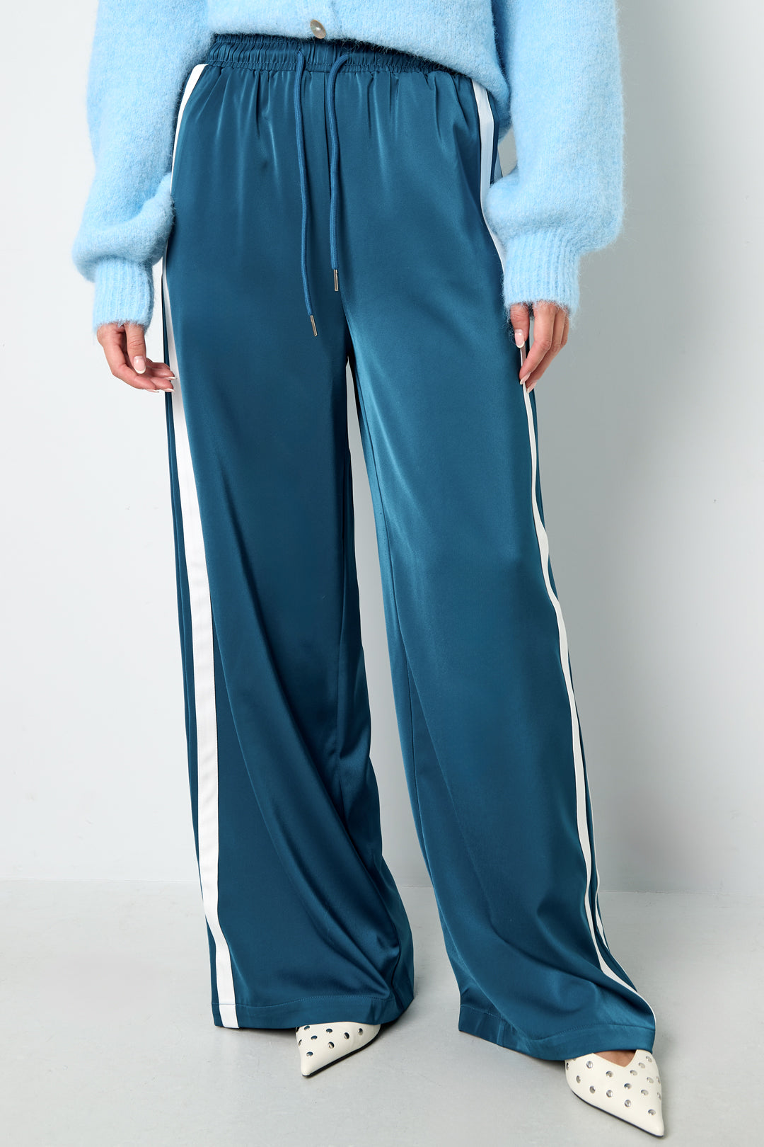 TOUCH OF SILK SATIJNEN BROEK