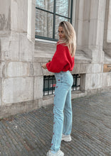 Afbeelding in Gallery-weergave laden, &#39;KISS ME&#39; STRAIGHT LEG JEANS
