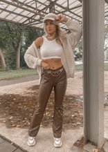 Afbeelding in Gallery-weergave laden, MADISON LEATHER PANTS - CHOCO
