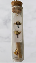 Afbeelding in Gallery-weergave laden, &#39;LIMITED EDITION&#39; BRACELETS
