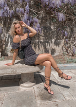 Afbeelding in Gallery-weergave laden, BLACK FLOWER DRESS
